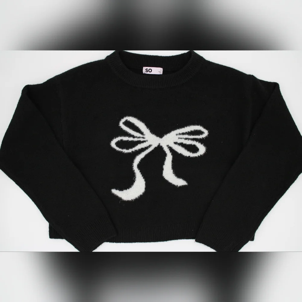 SO Black Bow Cropped Sweater – Juniors S - Picture 6 of 8